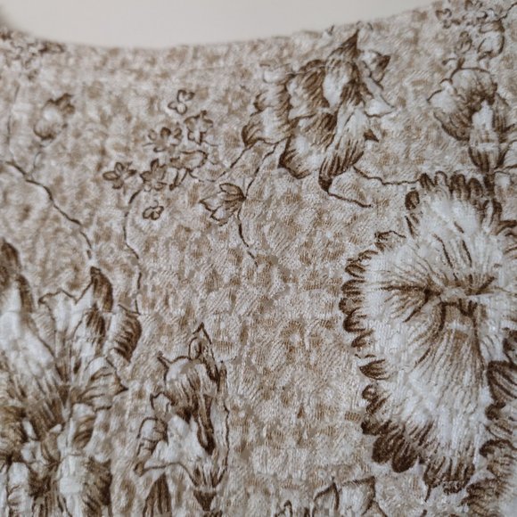 Worthington Tan Floral Popcorn Textured Stretch Short Sleeved Blouse 1X - Picture 7 of 9